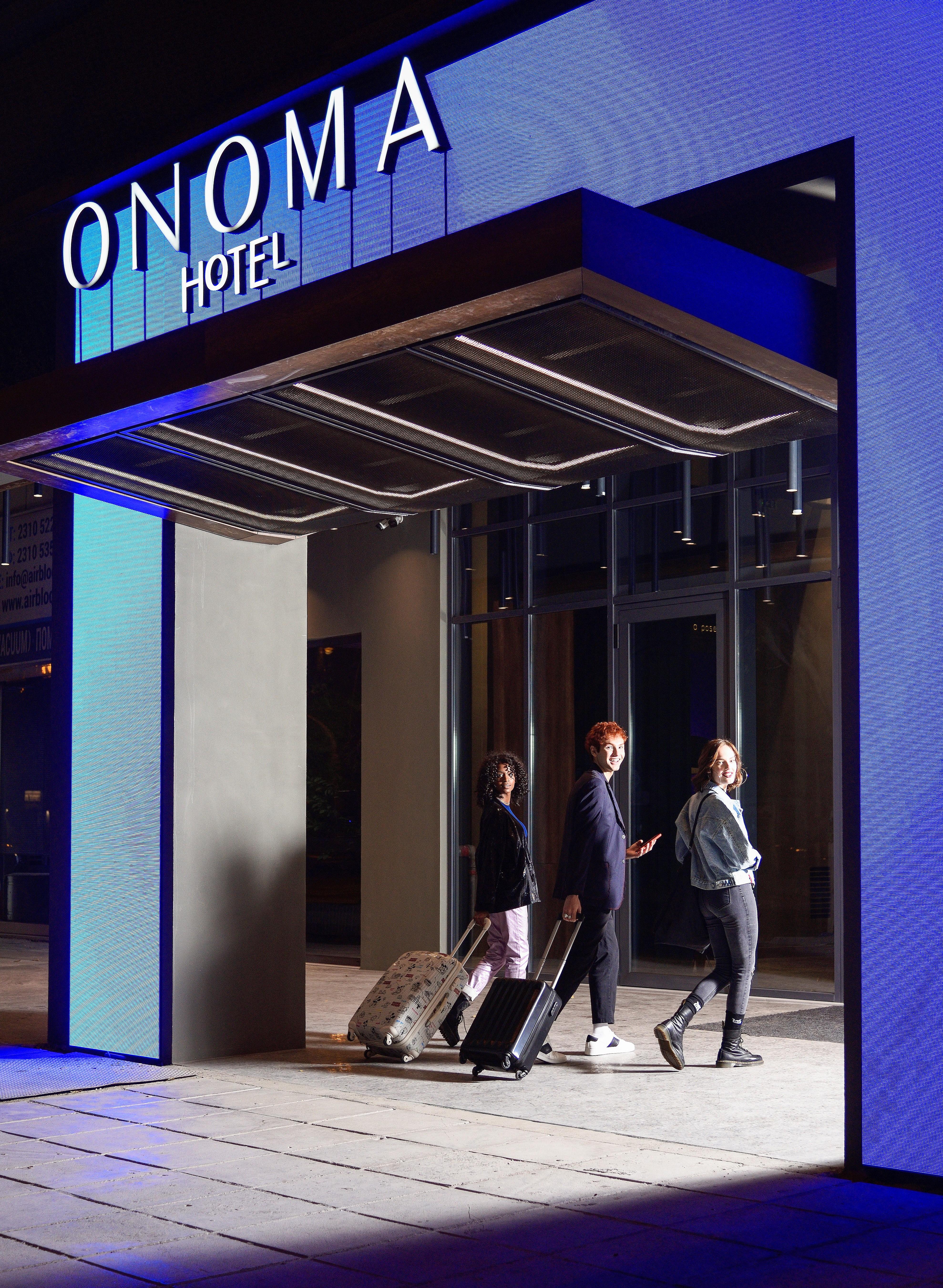 Onoma Hotel Thessaloniki Exterior photo The entrance to the station