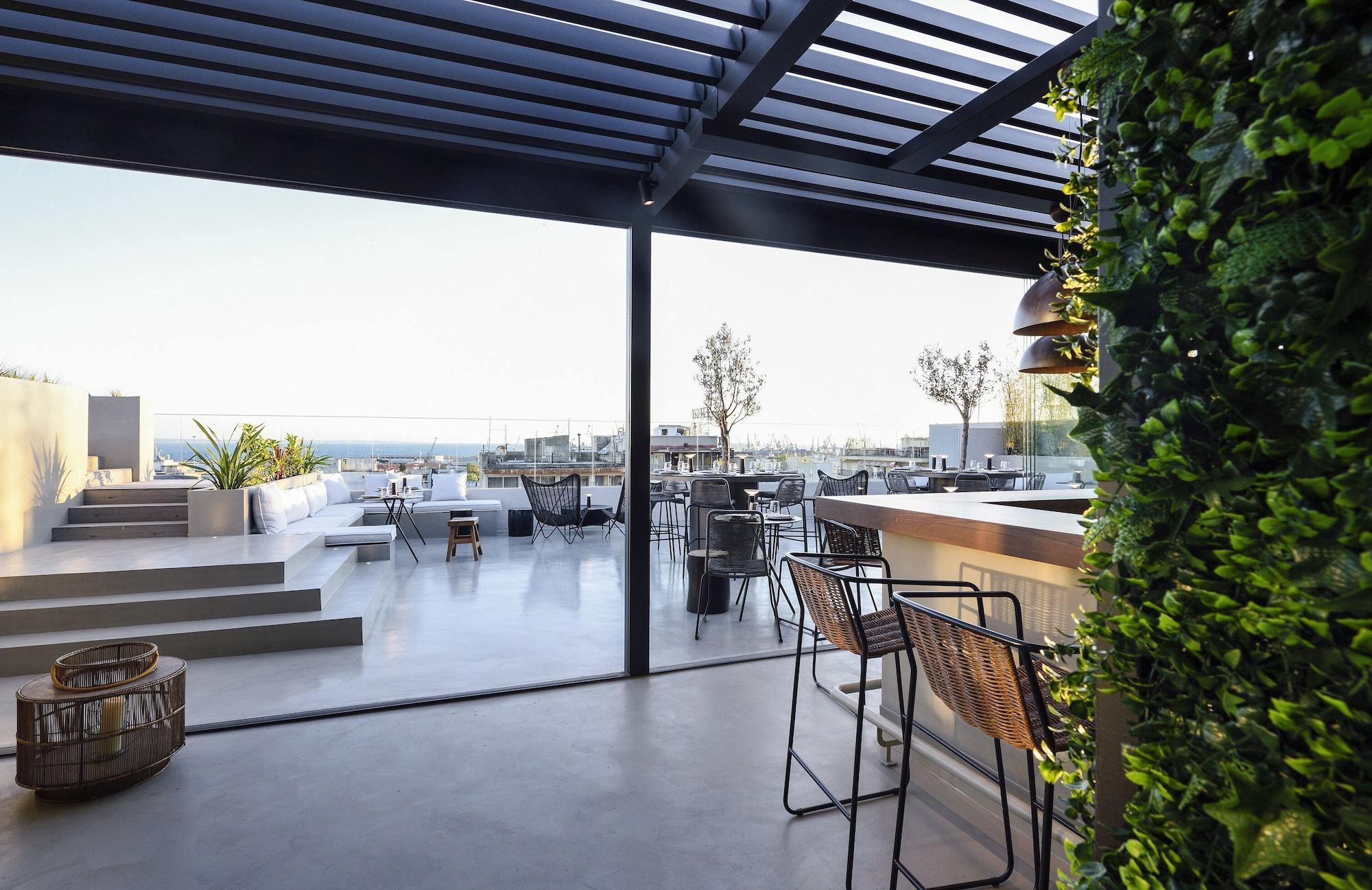 Onoma Hotel Thessaloniki Exterior photo The rooftop bar at the hotel