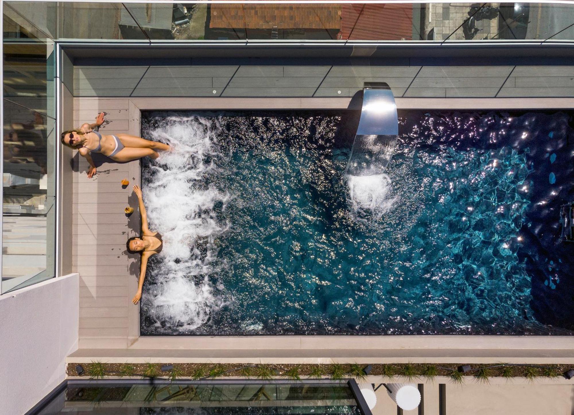 Onoma Hotel Thessaloniki Exterior photo The pool at the 2012 Olympic Village